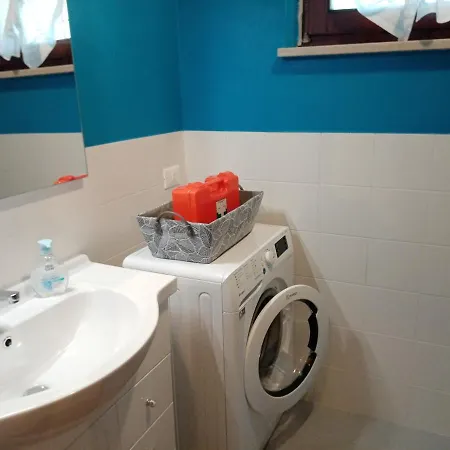 Porto Azzurro Apartment Sirmione